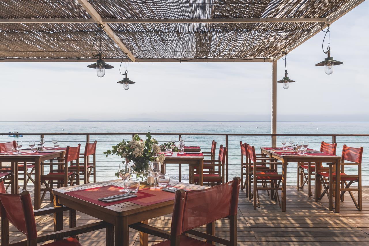 Hôtel Le Bailli De Suffren Le Le Rayol-Canadel-sur-Mer Esterno foto